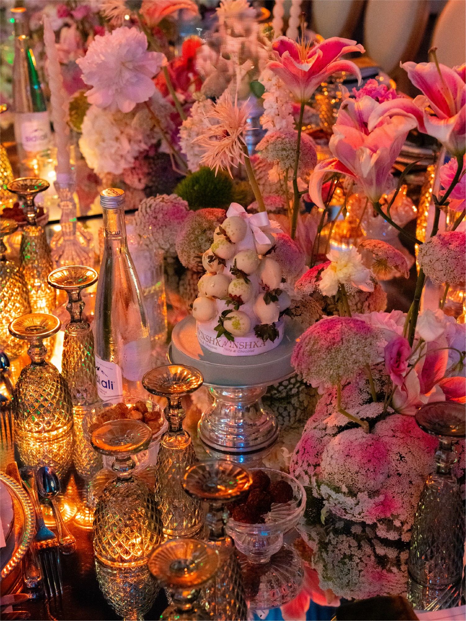 Oriental evening of a thousand lights