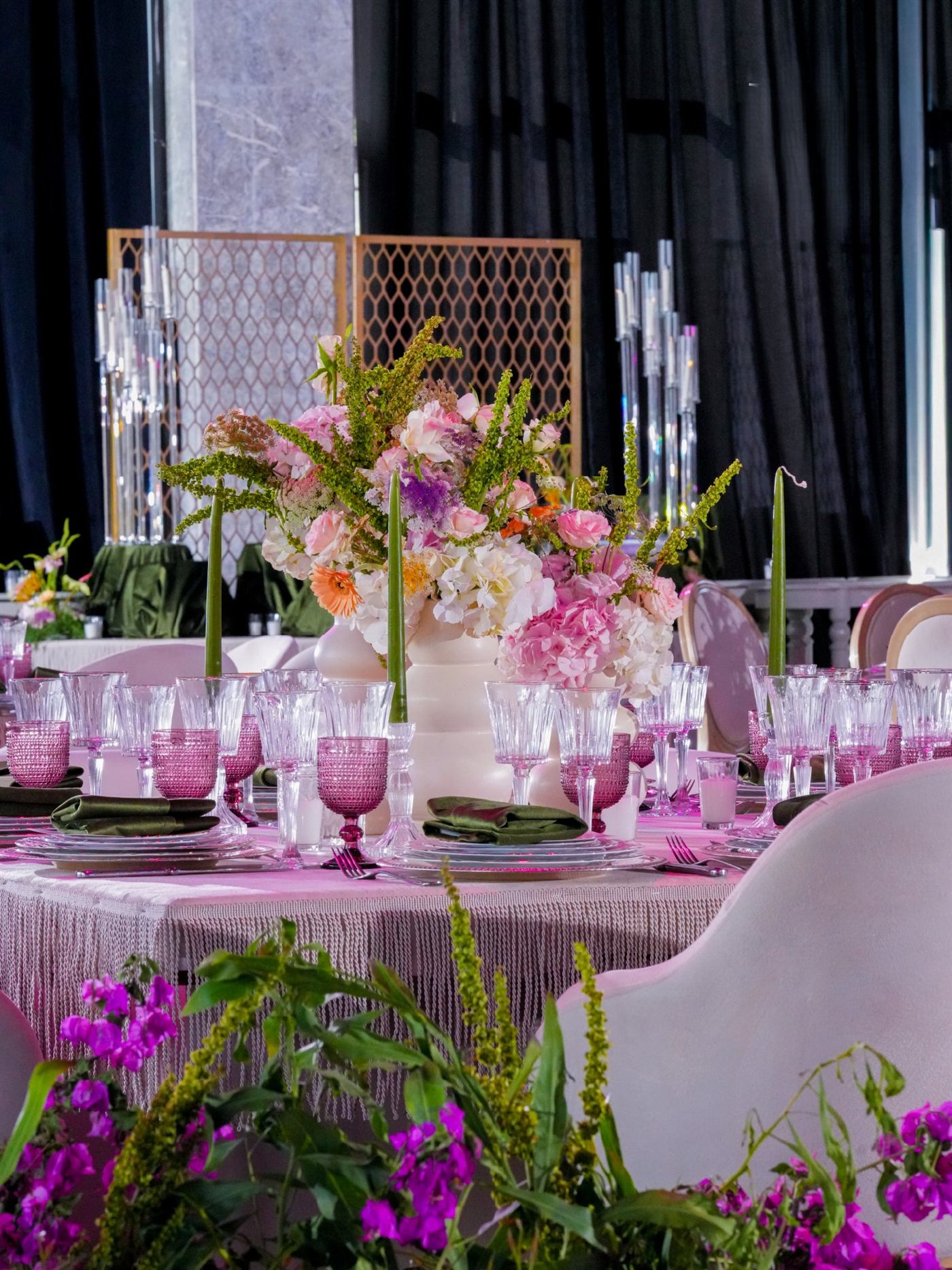 Tablescape in pink tones